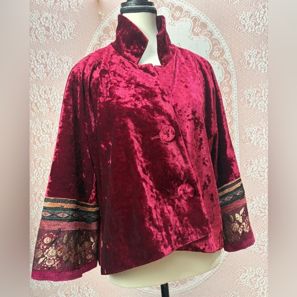 Jackets & Blazers - NWT Crimson Velvet Jacket Sz L